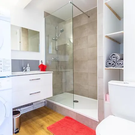 Superbe 100m2 - 2 Balcons - Proche Gare - Climatisé *